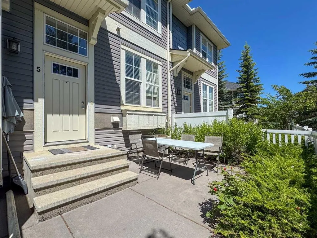 5 Auburn Bay Common SE — photo 3