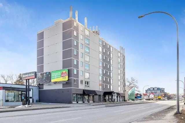 314 14 Street NW #704