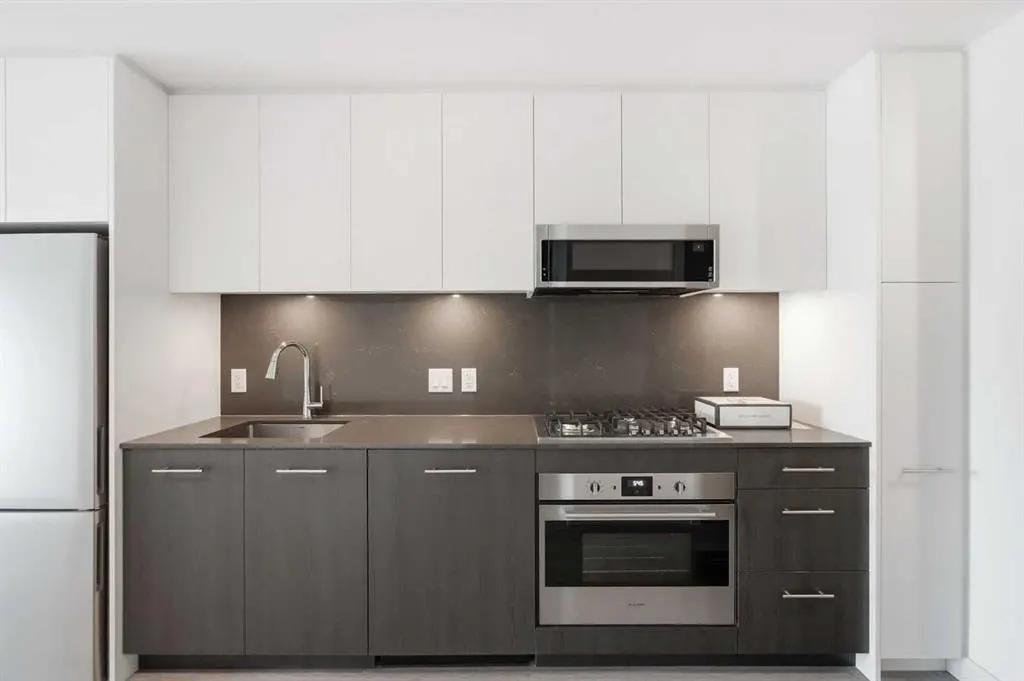 730 2 Avenue SW #1612 — photo 3
