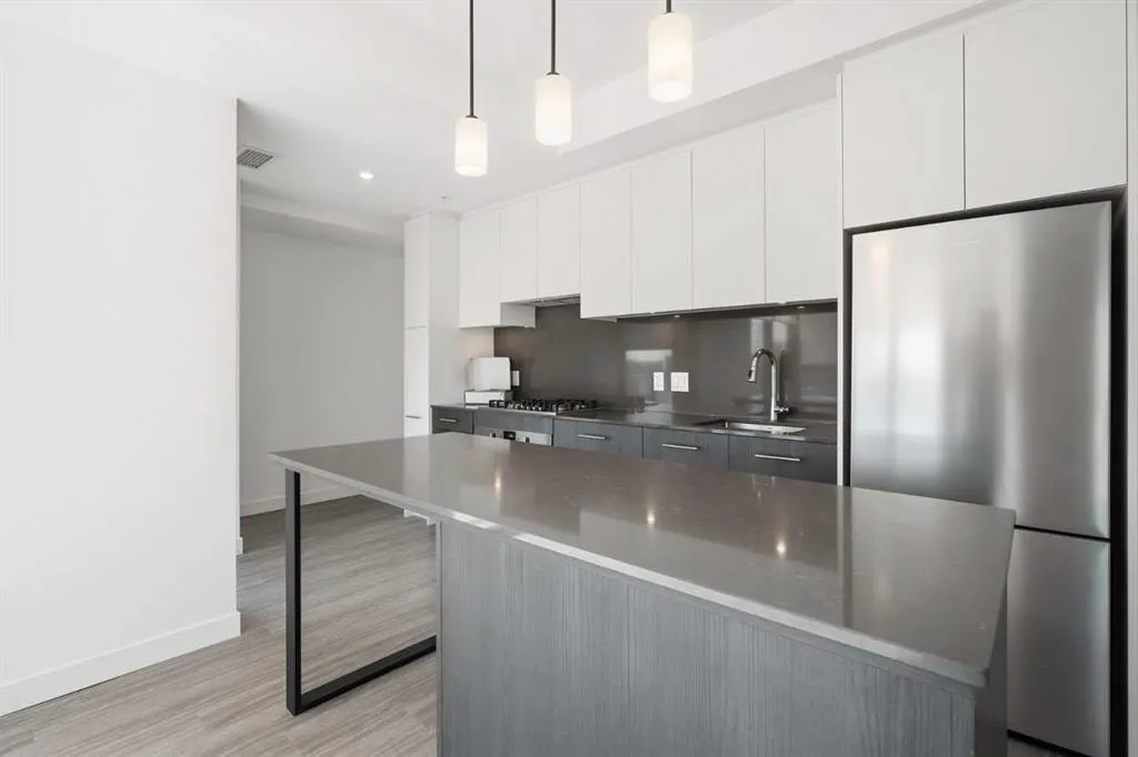 730 2 Avenue SW #1602 — photo 3