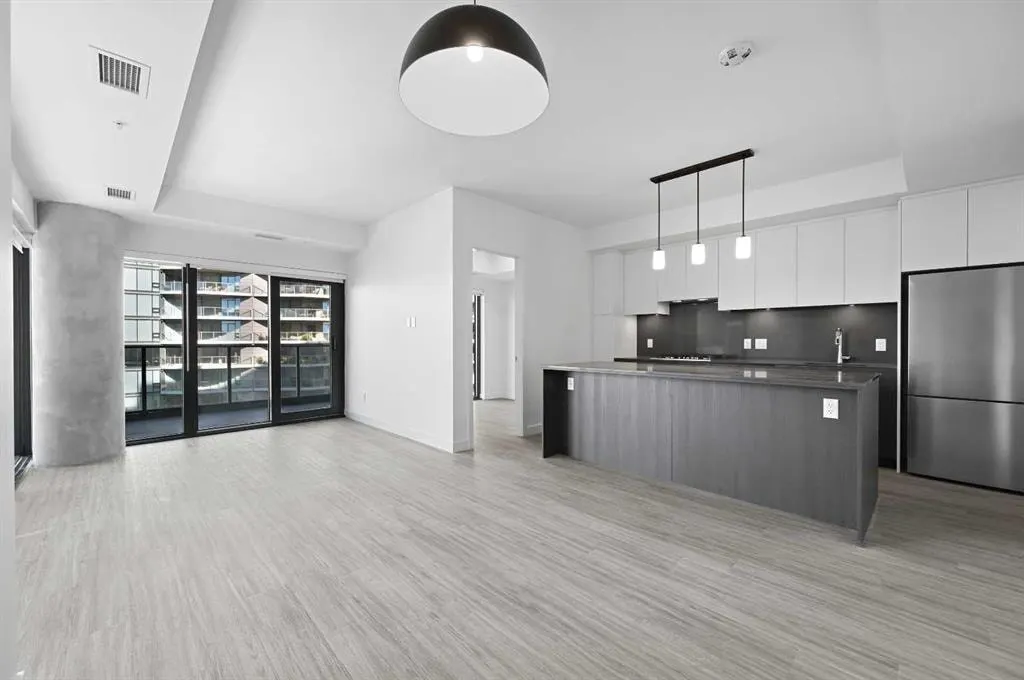 730 2 Avenue SW #511 — photo 1