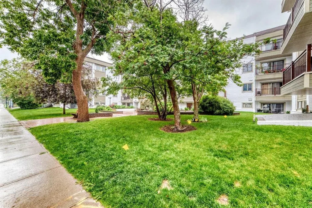 723 57 Avenue SW #108 — photo 3
