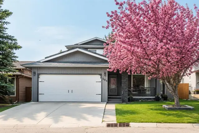 304 Shawcliffe Circle SW