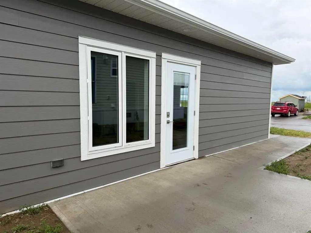 10 Meadows Way — photo 3