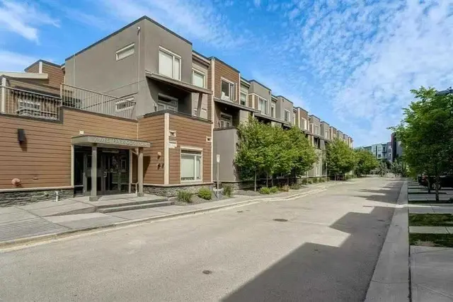 10 Westpark Link SW #216