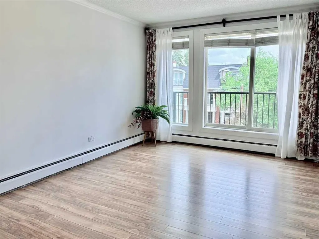 808 Royal Avenue SW #314 — photo 3