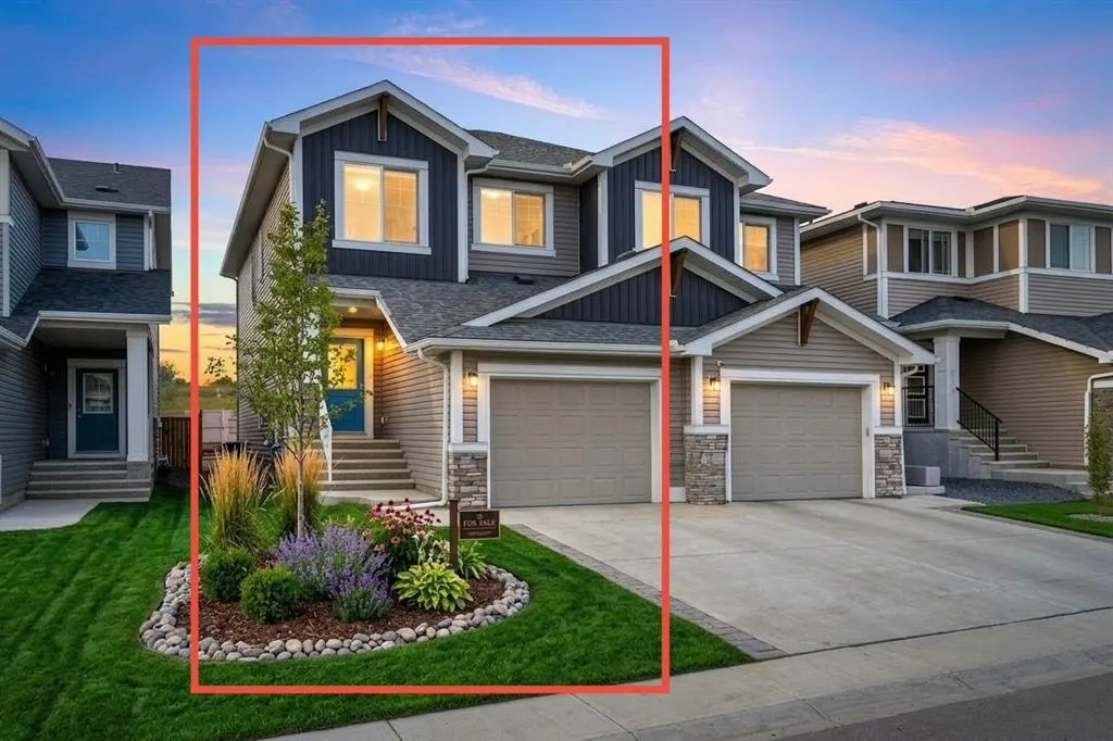 1489 Bayview Point SW — photo 1