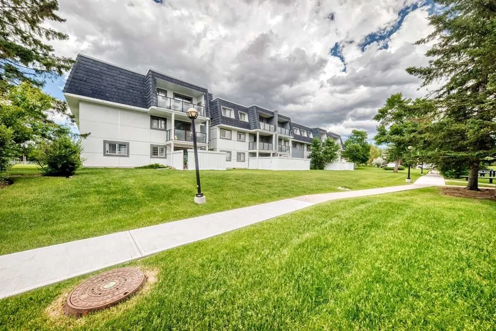 3115 51 Street SW #2303 — photo 3
