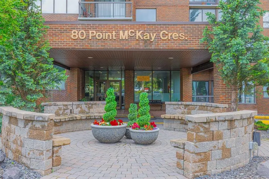 80 Point Mckay Crescent NW #208 — photo 2