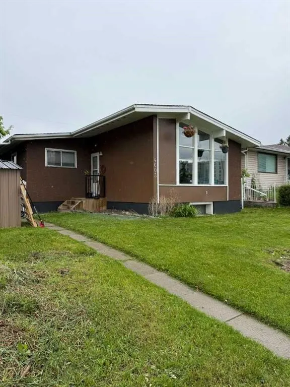 4603 Edmonton Trail NE — photo 2