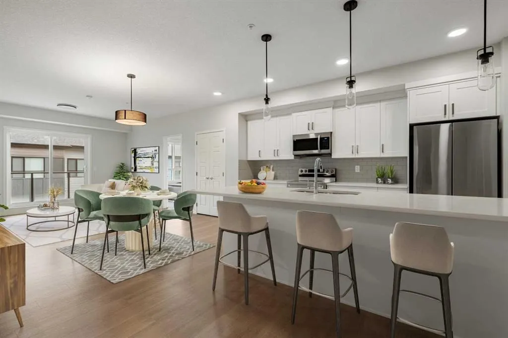 42 Cranbrook Gardens SE #1311 — photo 1