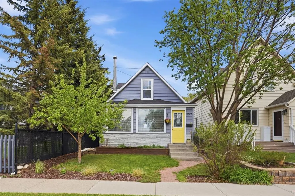2912 17 Street SE — photo 1