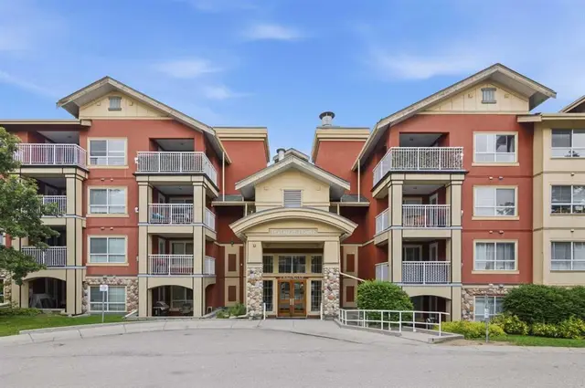 22 Richard Place SW #341