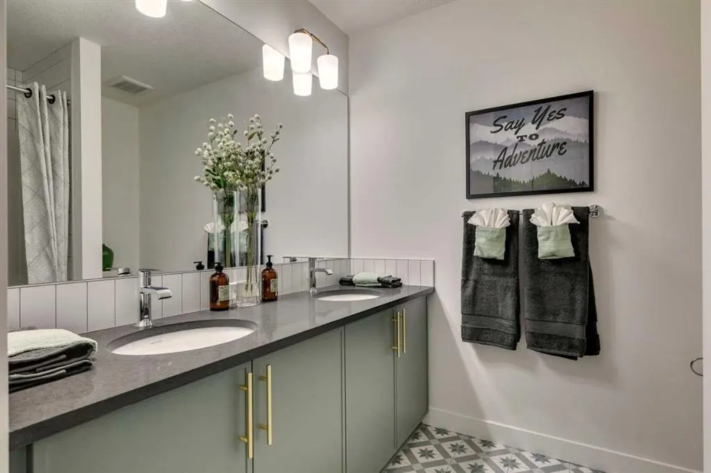64 Creekstone Manor SW — photo 2