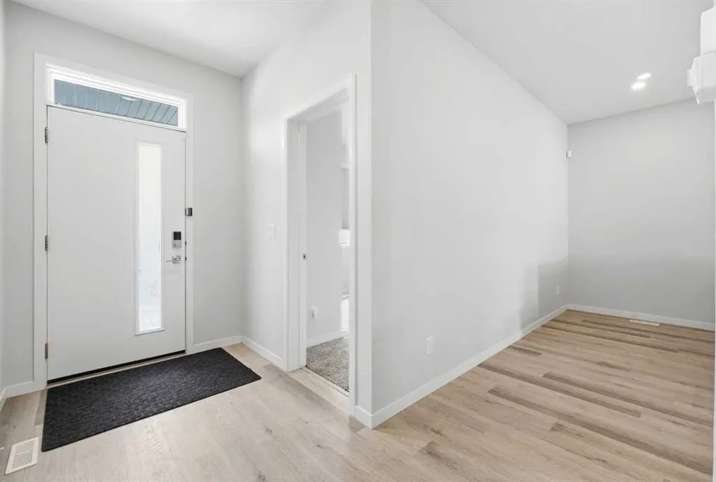 34 Aquila Way NW — photo 2