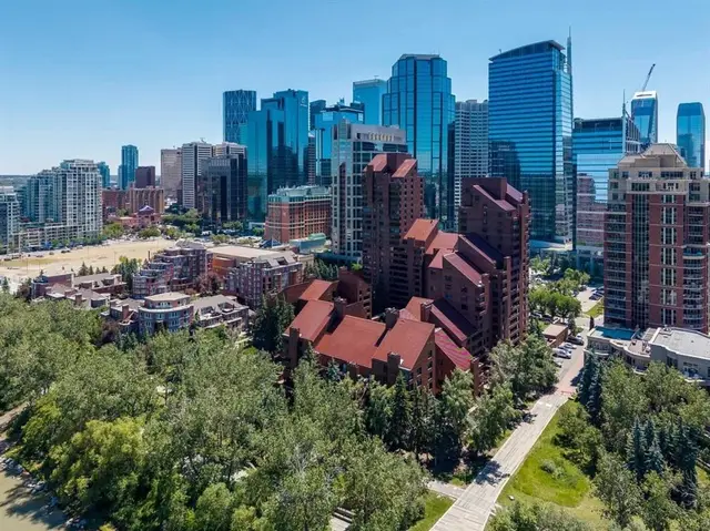 500 Eau Claire Avenue SW #301H