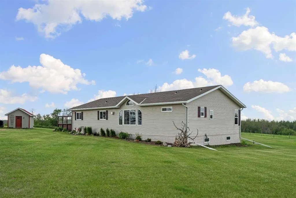 201043 Township Road 342 — photo 3