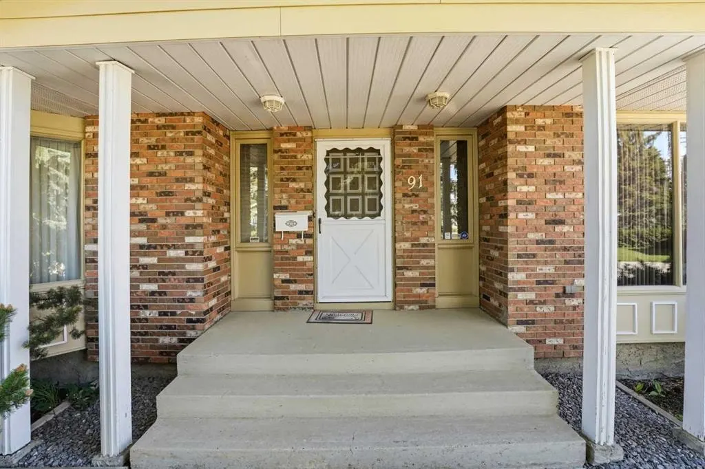 91 Hill Crescent — photo 3