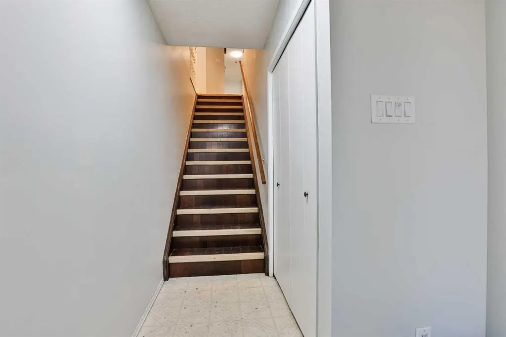 1108 10 Avenue N — photo 2