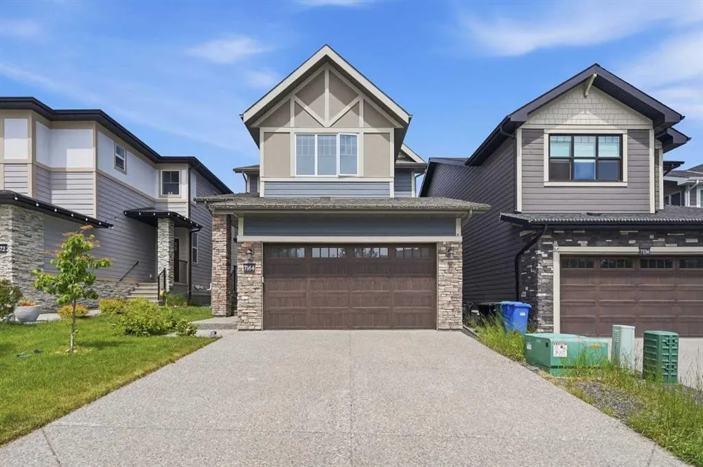 7164 11 Avenue SW — photo 3