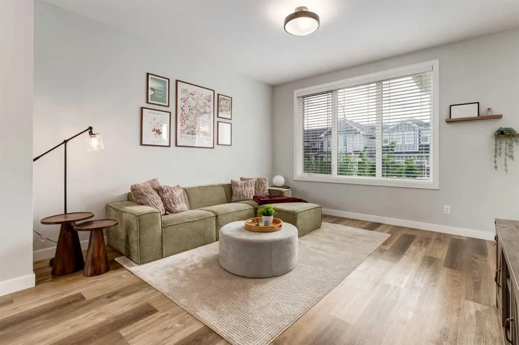 1014 Carrington Boulevard NW — photo 3