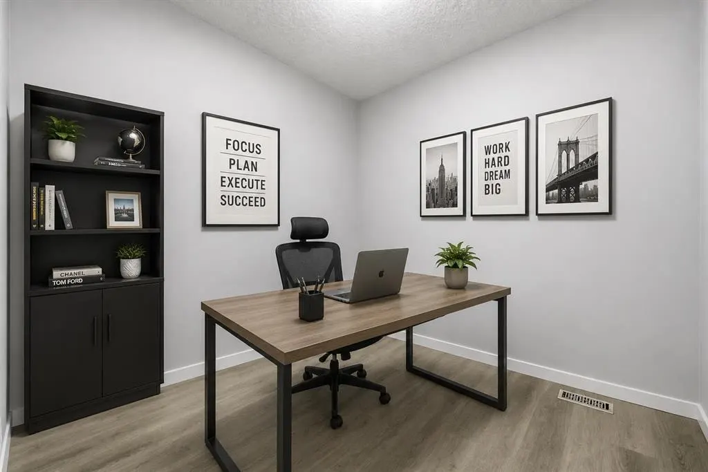 148 Walden Square SE — photo 3