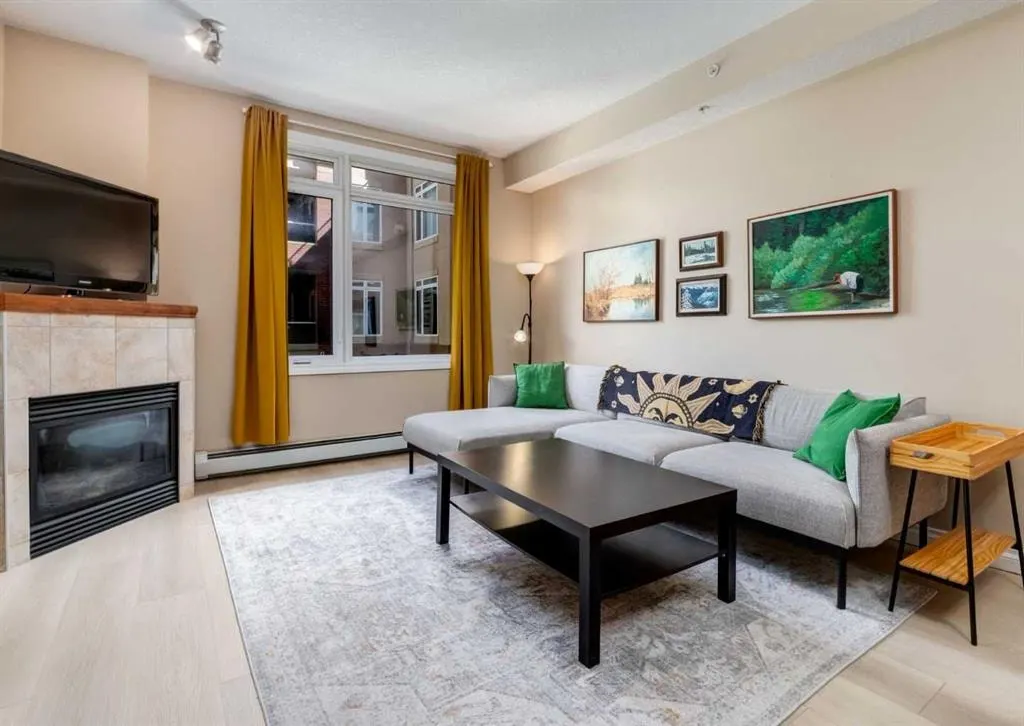 24 Hemlock Crescent SW #3214 — photo 3