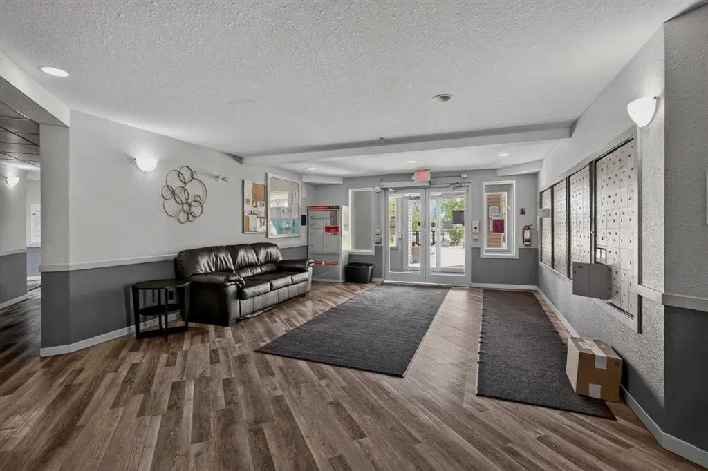 1717 60 Street SE #341 — photo 3