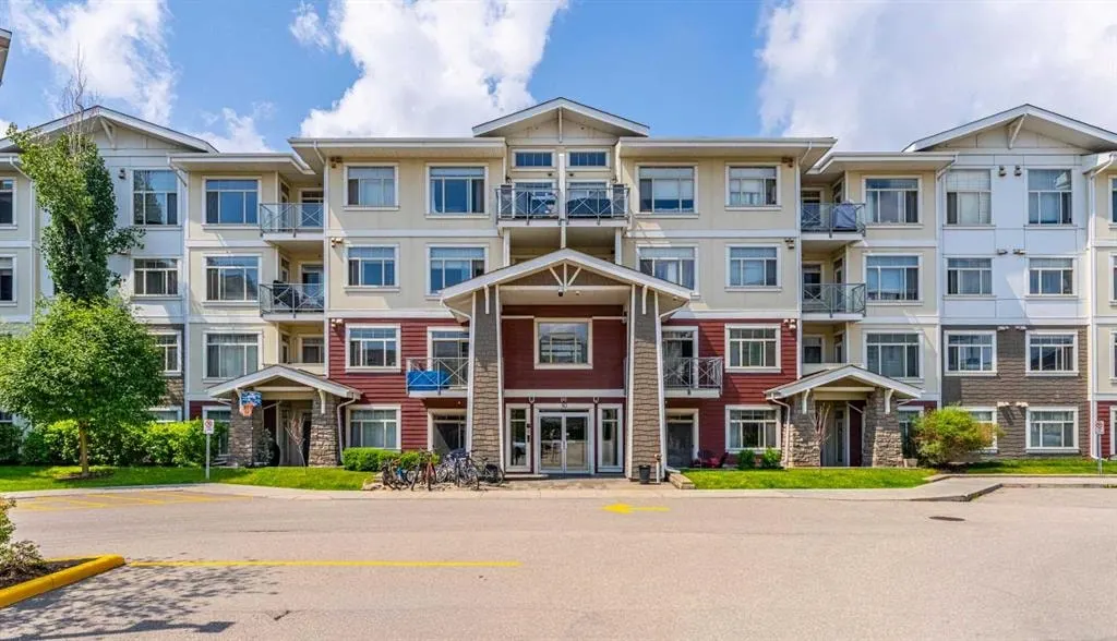 10 Auburn Bay Link SE #111