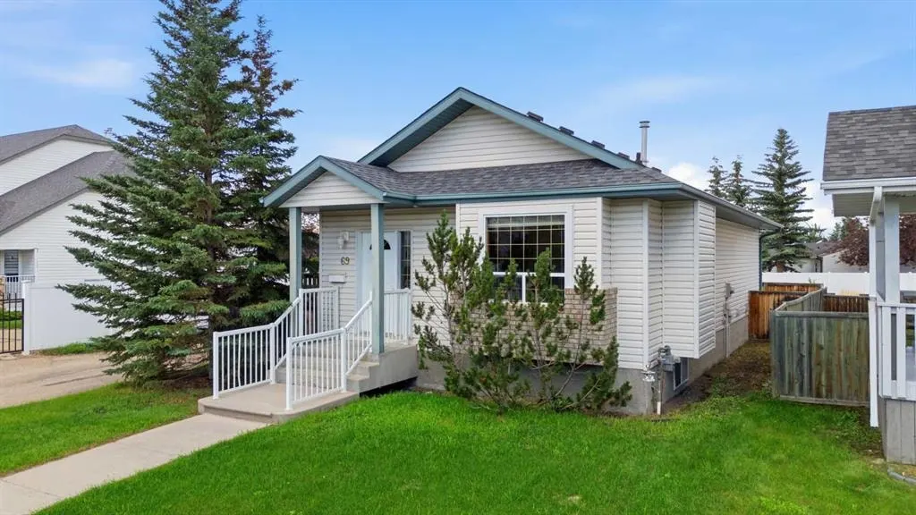 69 Durand Crescent — photo 3