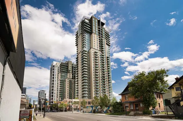 210 15 Avenue SE #409