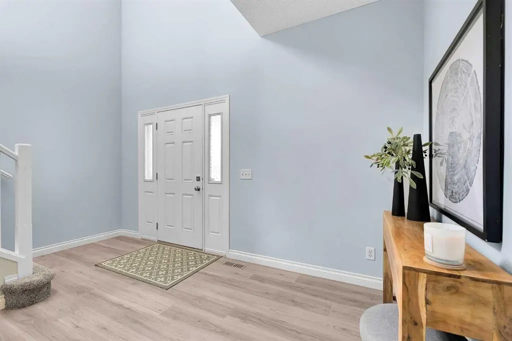 71 Westmount Circle — photo 3