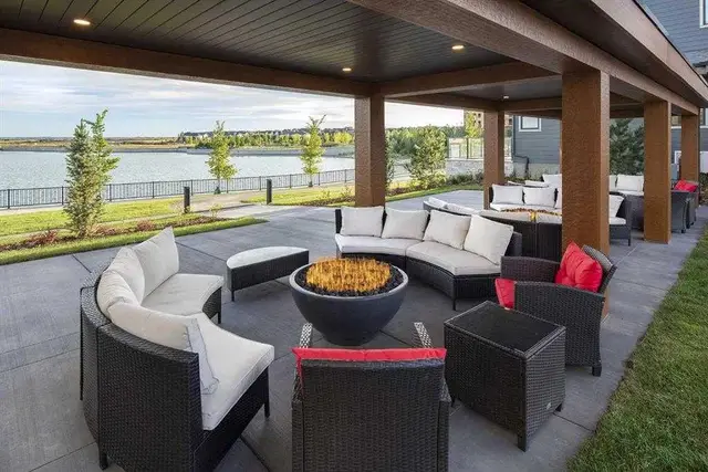 130 Marina Cove SE #301