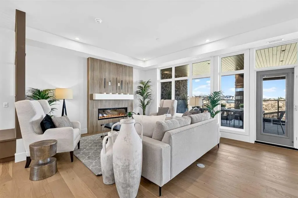 140 Marina Cove SE #202 — photo 3
