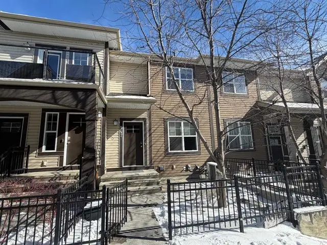 947 Mckenzie Towne Manor SE