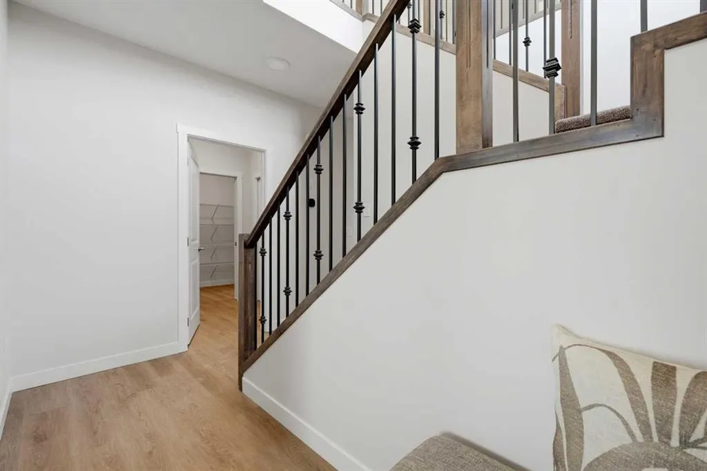 7 Verdure Gate SW — photo 3