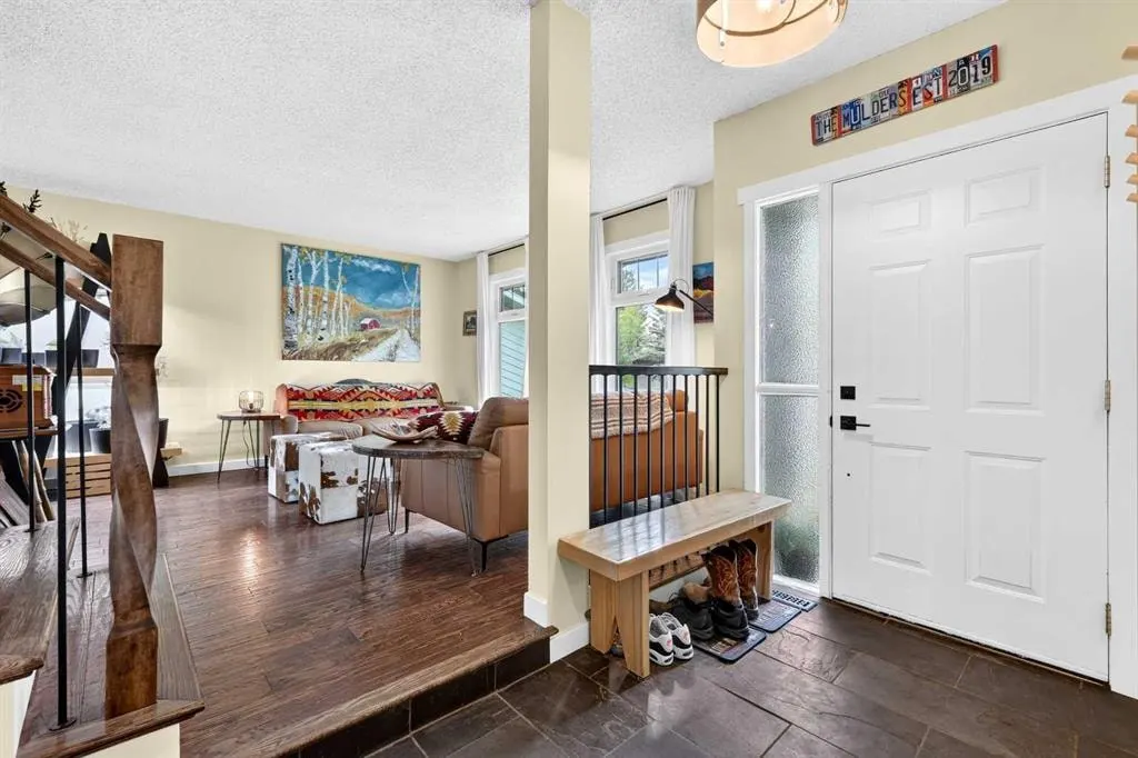181 Woodhaven Drive — photo 3