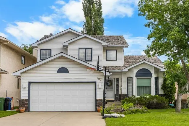 107 Hampshire Close NW