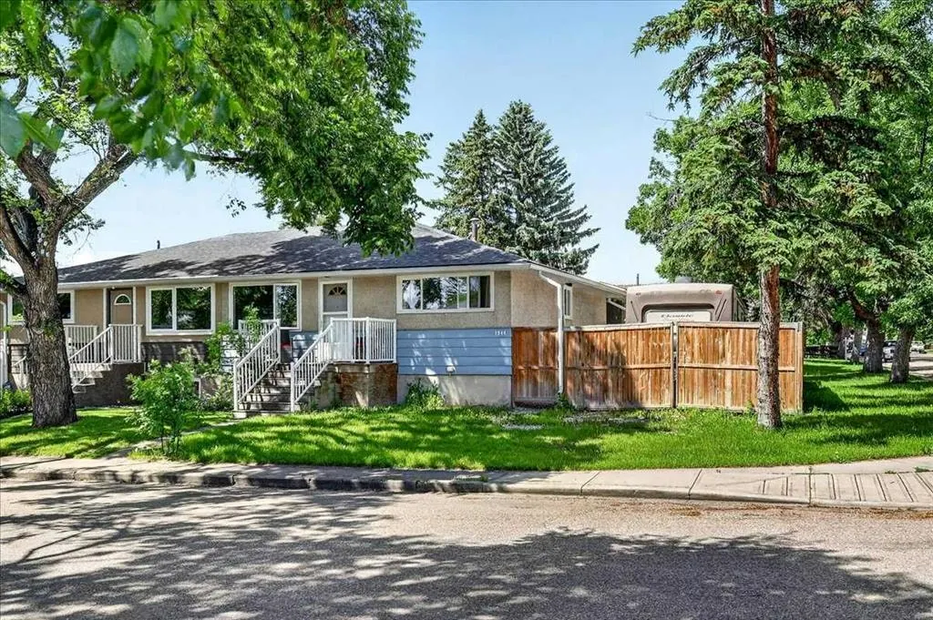 1944 10 Avenue NE — photo 1