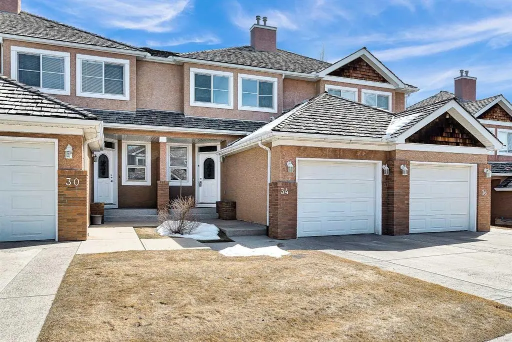 34 Royal Manor NW