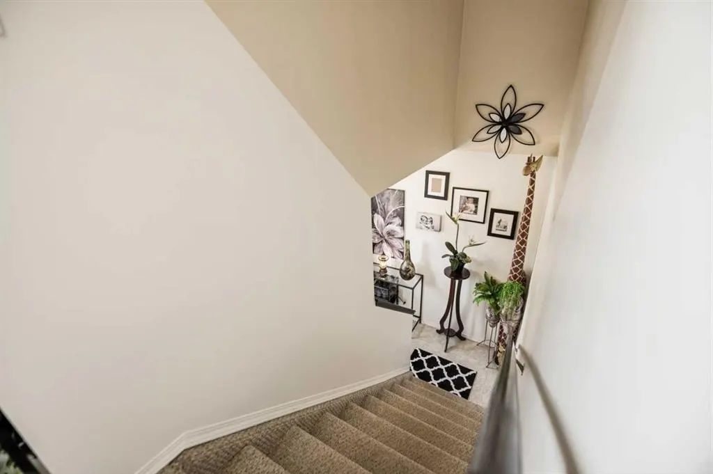 5220 50A Avenue #1205 — photo 2