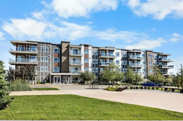 360 Harvest Hills Common NE #107