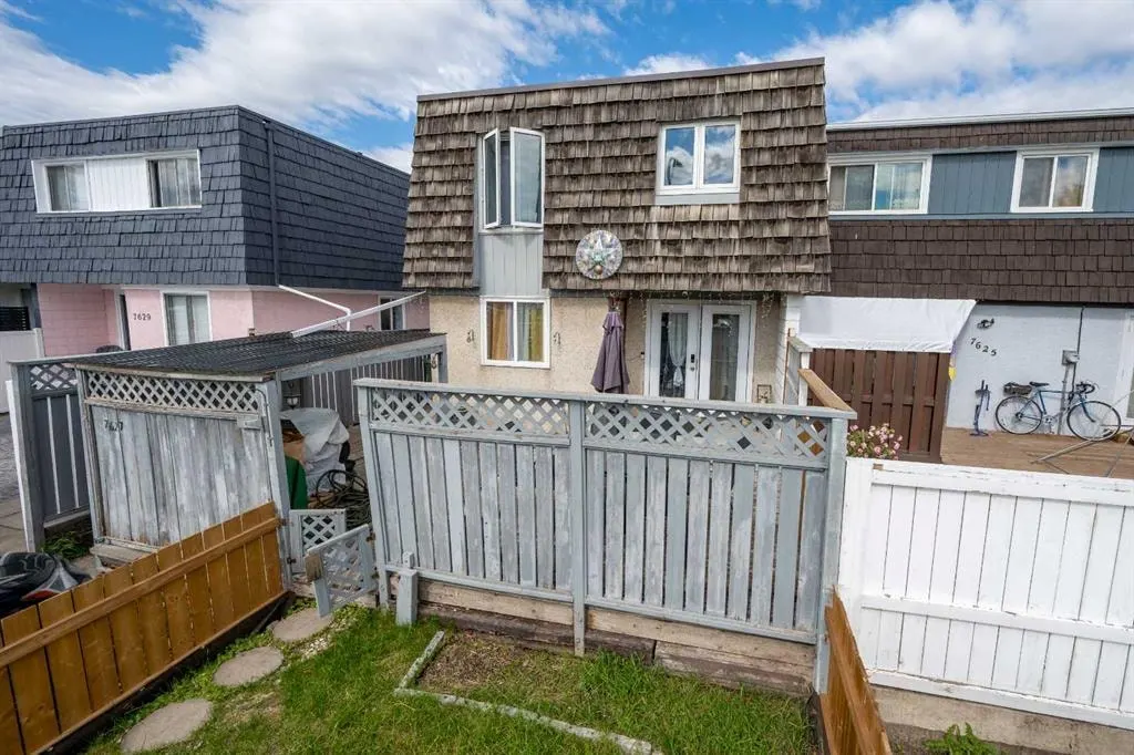 7627 24A Street SE — photo 3