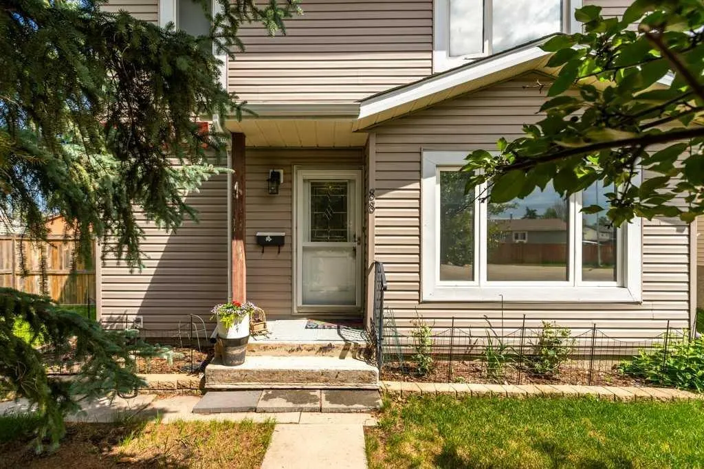 88 Faldale Close NE