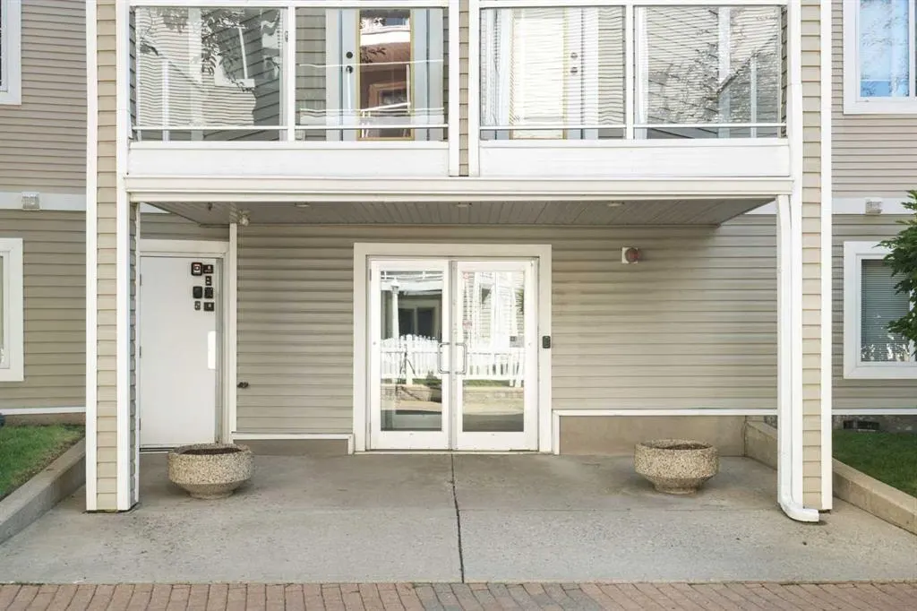 290 Shawville Way SE #409 — photo 2