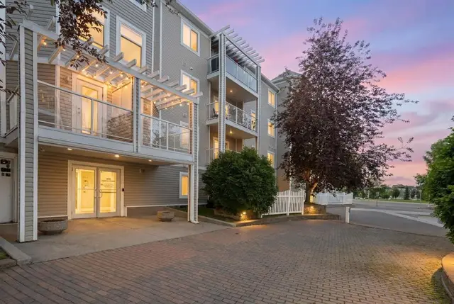 290 Shawville Way SE #409