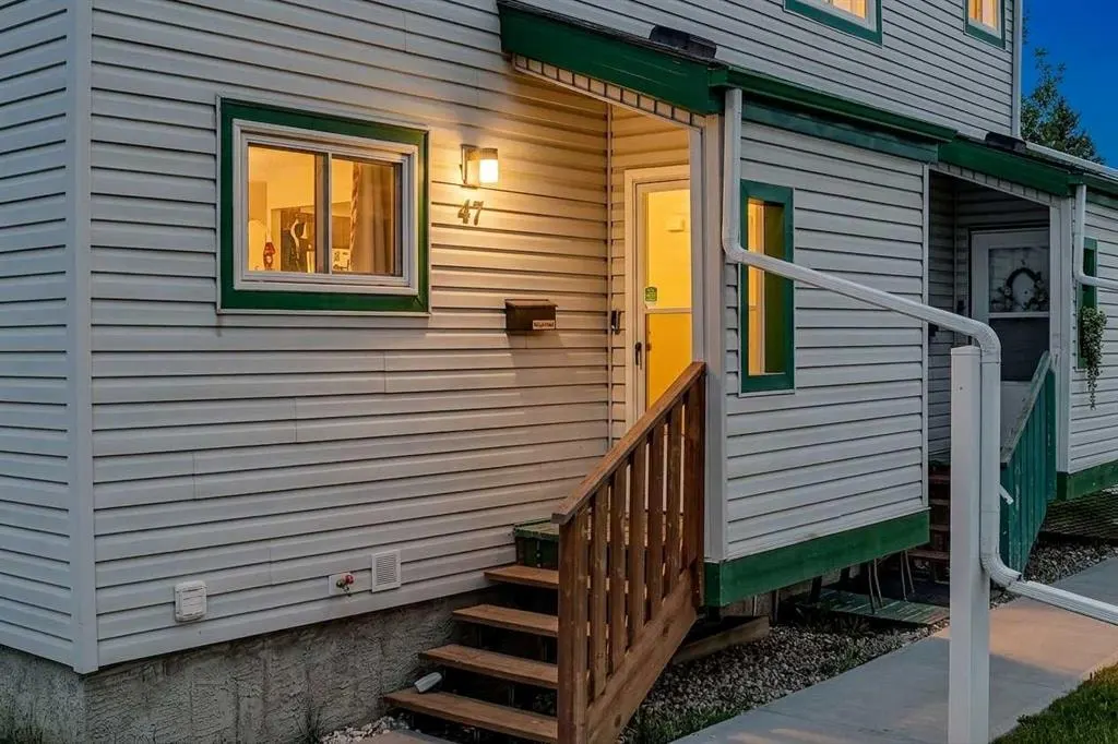 131 Templehill Drive NE #47 — photo 3