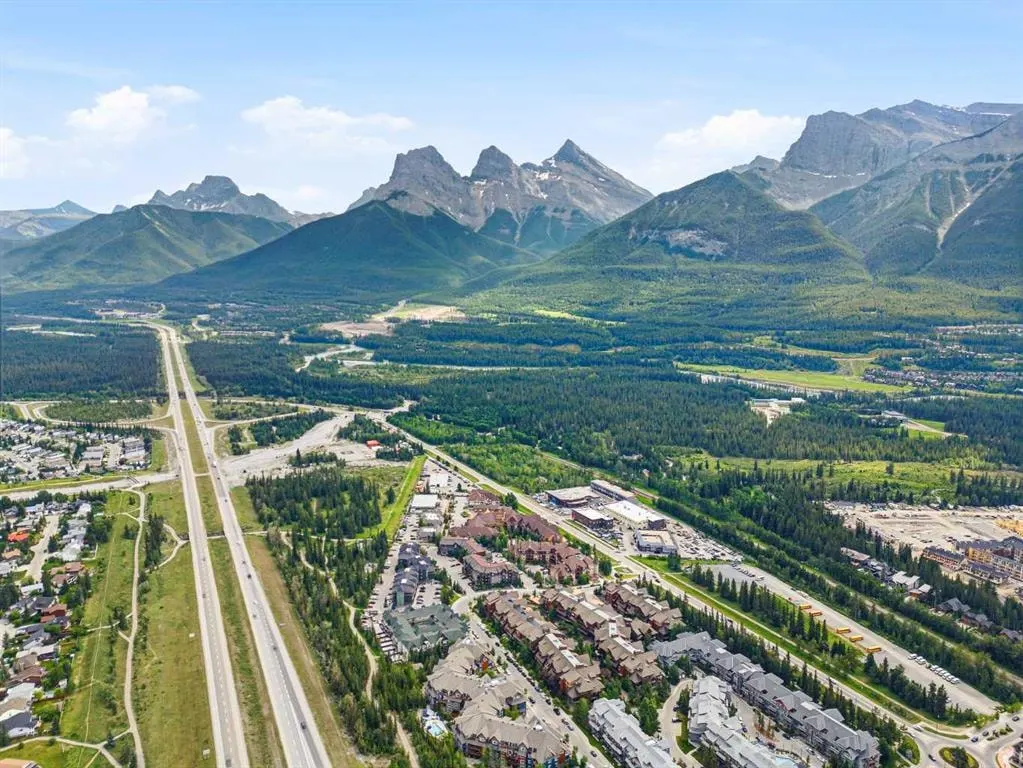 173 Kananaskis Way #121 — photo 1