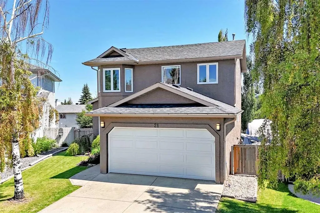21 Shawbrooke Bay SW — photo 3