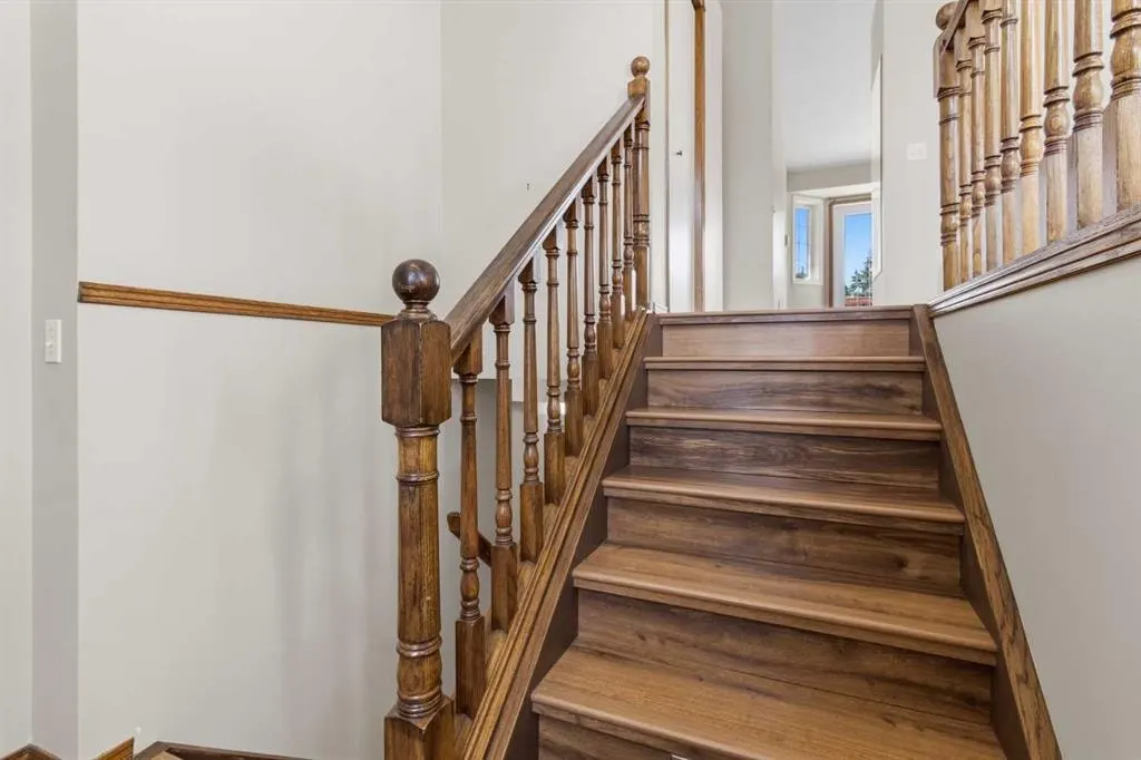 3 Pickering Close — photo 3